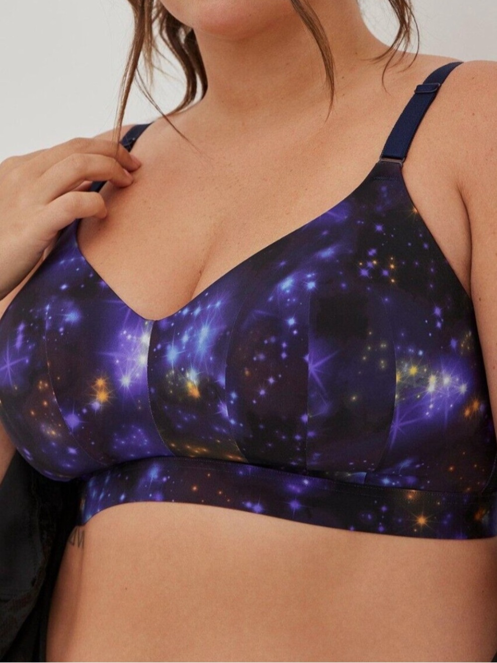 TORRID CURVE Dream Galaxy Stars Wire Free   Bra Size 42DD